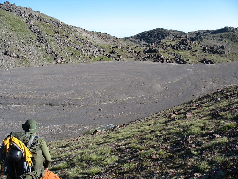 Дно пересохшего озера