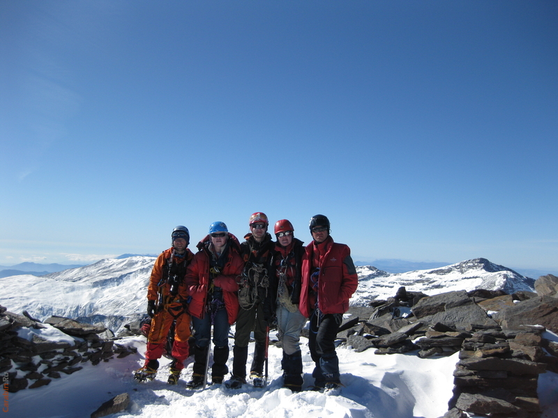 Группа на в.  Муласен 3482 м