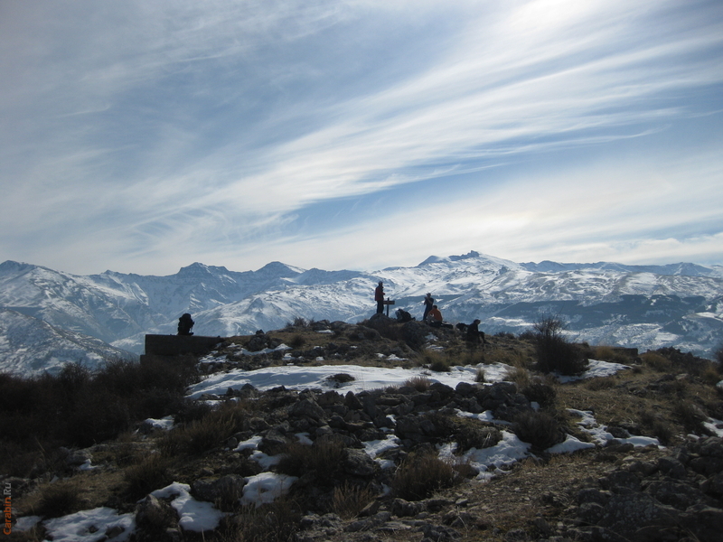 На промежуточной вершине