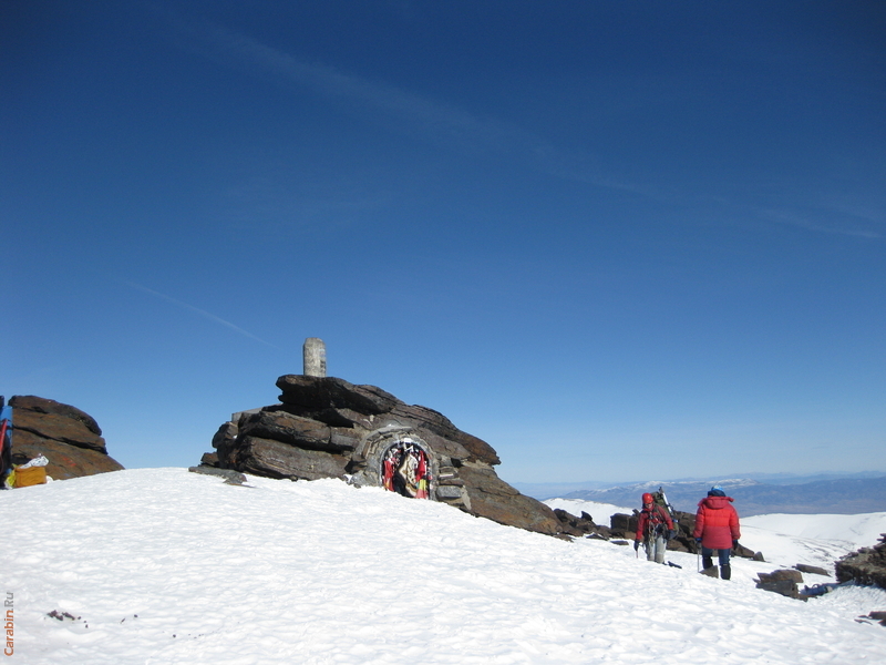 На в. Муласен 3482 м