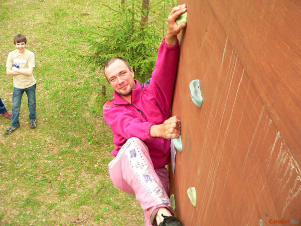 Взрослые тоже развлекались