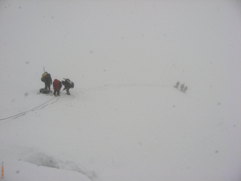 спуск с перевала Бригантина