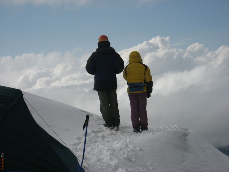 над облаками