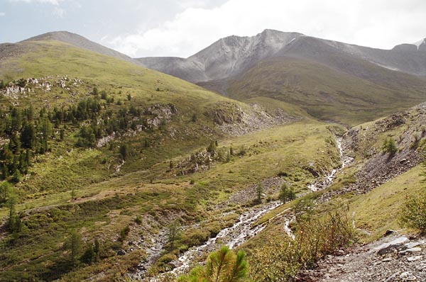 Тягун на перевал Кара-Тюрек.