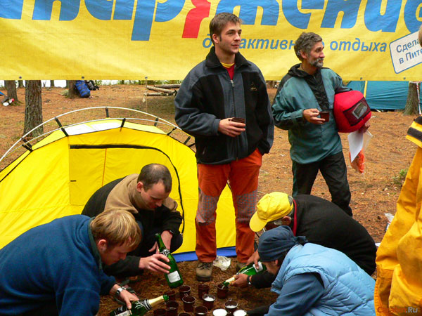 Празднуем победу!