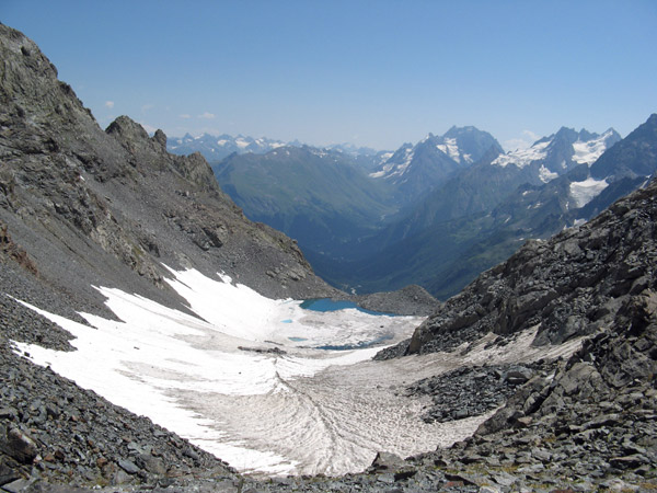 Вид с пер.Квалратный (3050м, 1Б) на С-З