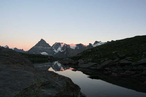 Луч солнца золотого