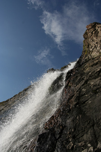 Водопад 18 метров на р.Джаловчат