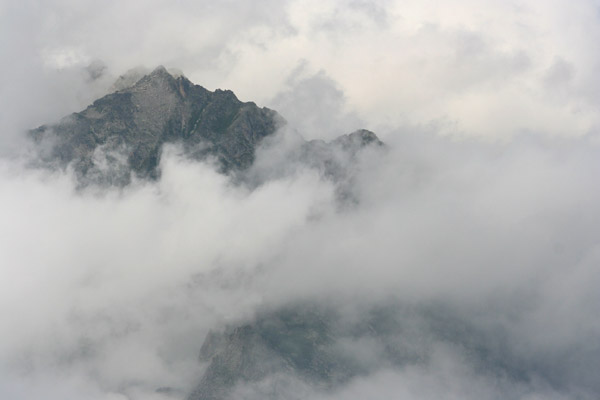 Поднебесье