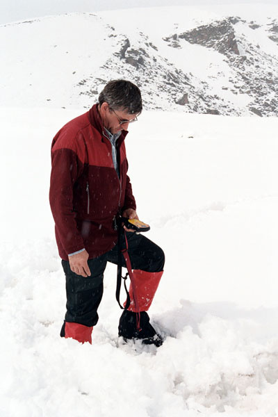 Михеев в поисках пропавшего &quot;бипера&quot;.