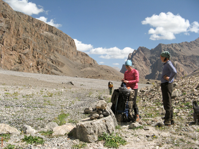 Начинаем подъем на пер.Чимтарга