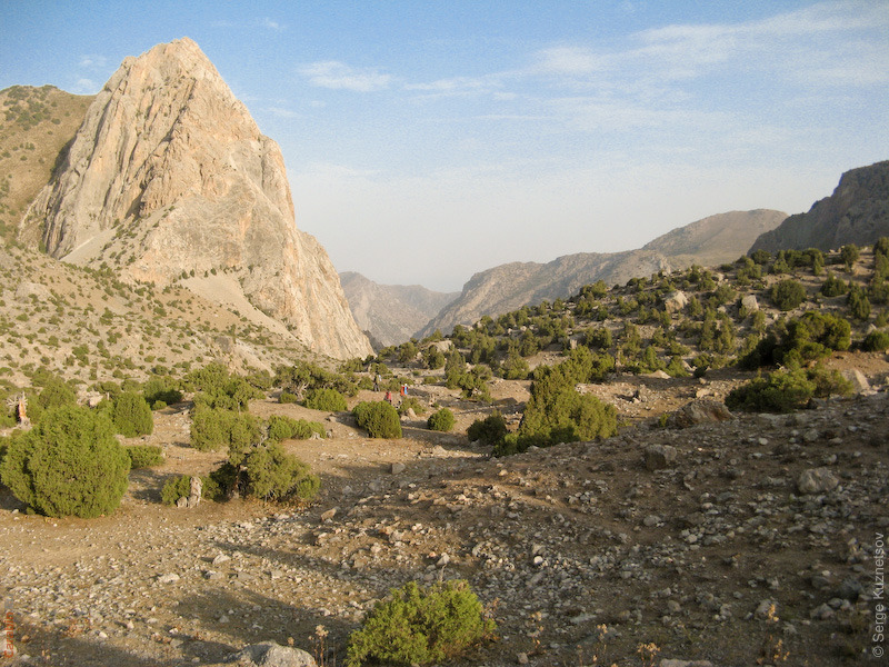 Вершина Уреч. Спускаемся в а/л Артуч