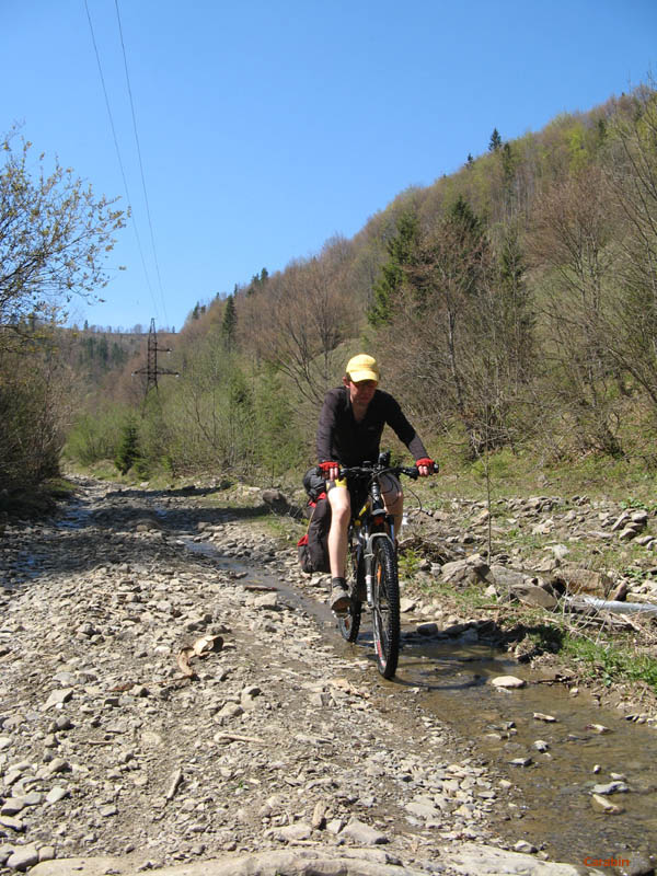 Спуск с перевала.