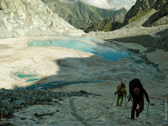 Озеро под пер.Гондарай-Нахар