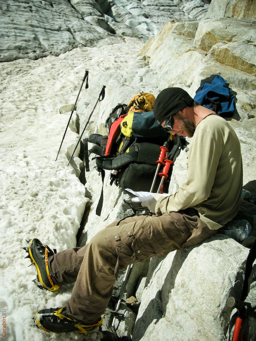 На пер.АКТ. Пишем записку
