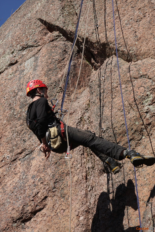 А Вовка отдыхает
