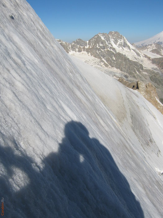 Спуск с первопрохода 2Б (рабочее название: Плечо Орелю)