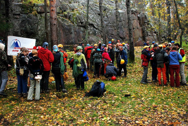 Разбиваемся на группы