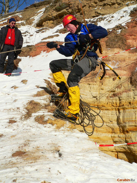 Берг через трещину