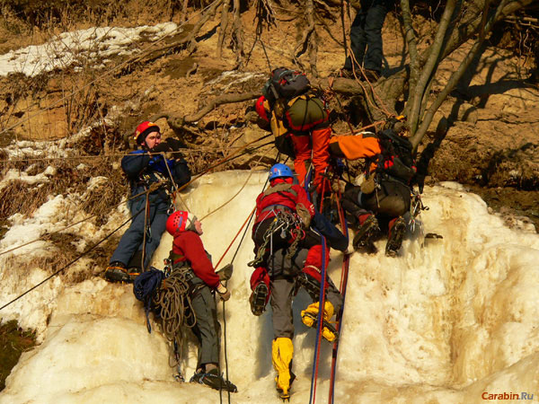 Транспортировка пострадавшего вниз