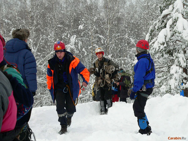 Команды идут на старт