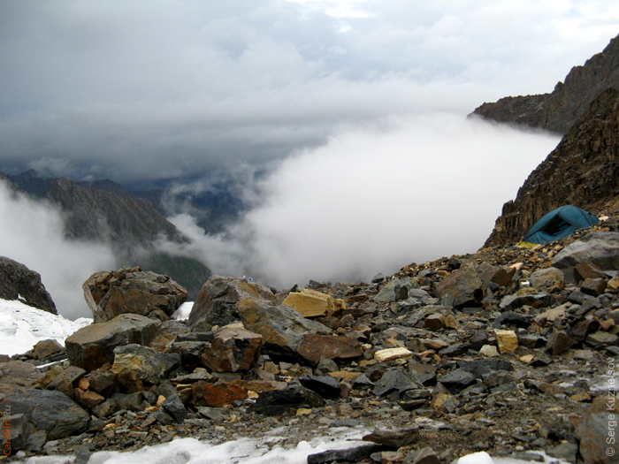 Лагерь под пер.Че Гевара