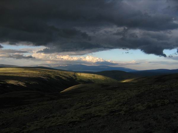 Между небом и землёй