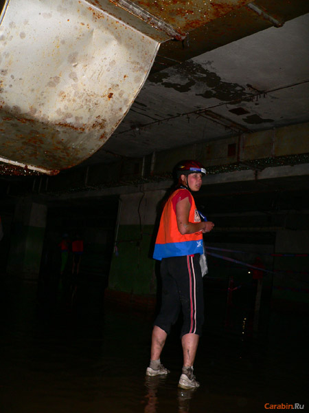 На самом деле, до вспышки, там была полная тьма