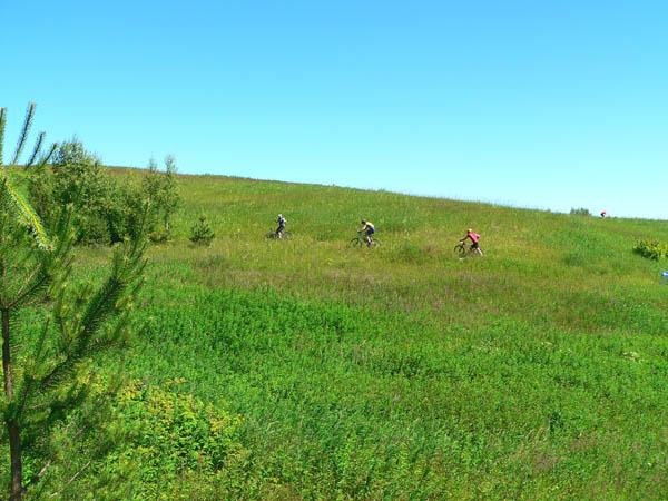 Дистанция поворачивает