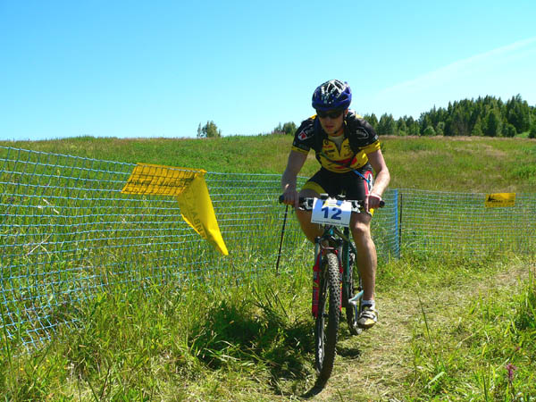 За поворотом