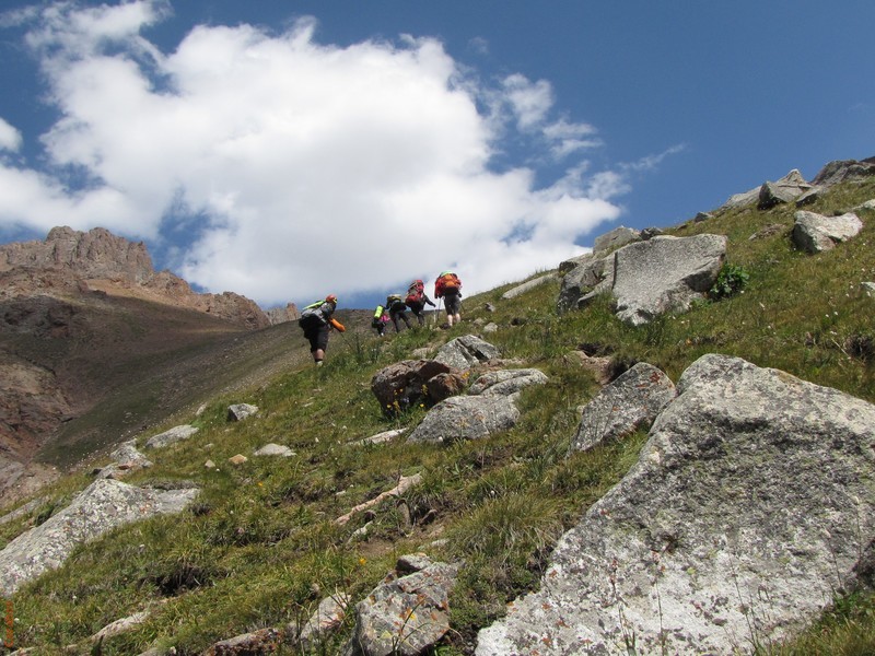 Тяжелое начало